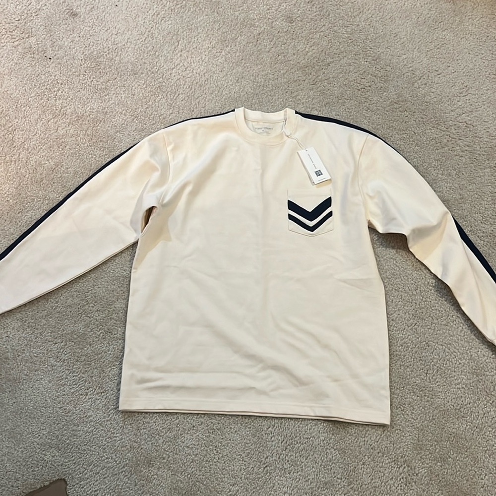 Chevron long sleeve top color : Ivory pearl
